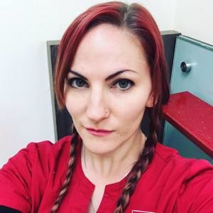 Meet your Posher, Leah